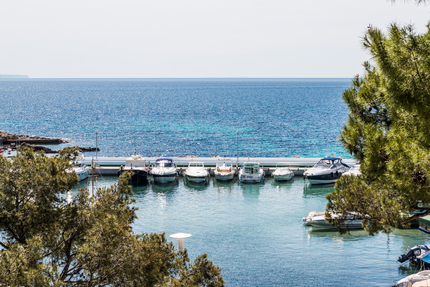 The first line location gives a wonderful view of the small port and the sea.