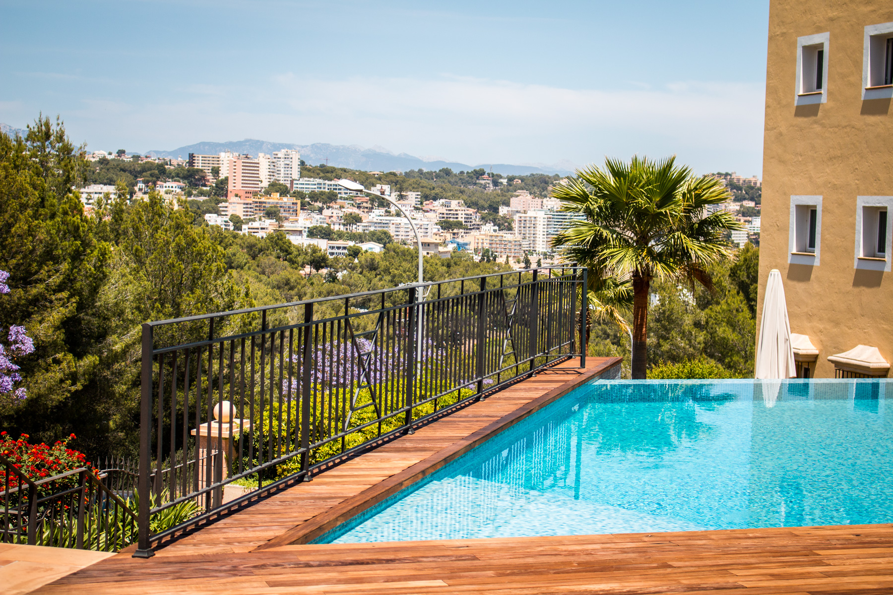 Pool and view.